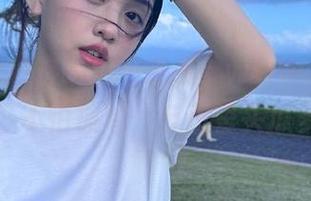 吹哨浪潮来袭，www.399.su苹果版可不怕被骂，反正里头瓜多有趣！