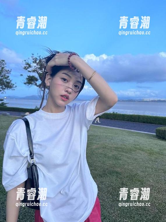 吹哨浪潮来袭，www.399.su苹果版可不怕被骂，反正里头瓜多有趣！