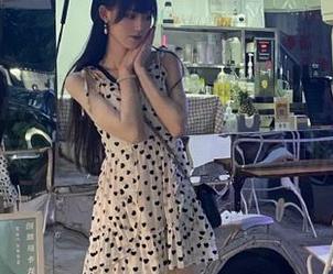 说好的“51.com”地址是个宝藏，结果打开算了个惊吓。