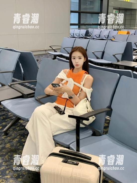 玩儿命刷51cg吃瓜网网址的我，出现了点小疑惑！
