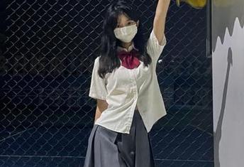 抖音热搜惊呆众人，登录51今日吃瓜来一波酸爽
