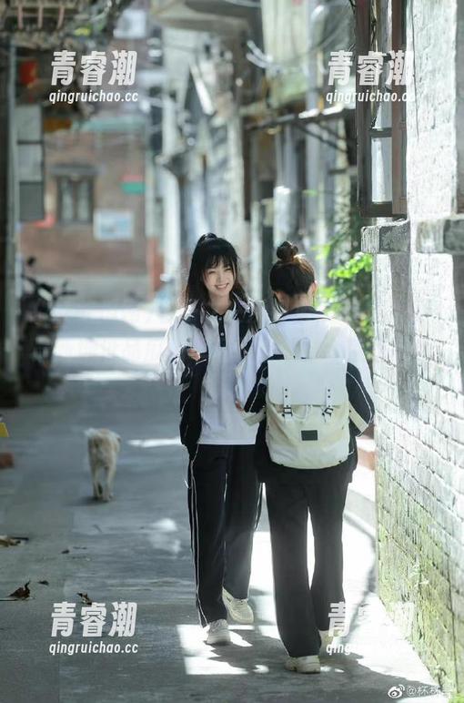 君子之交淡如水，51吃瓜网最新地址品瓜榜单轻松上手！今夜吃玩到嗨！