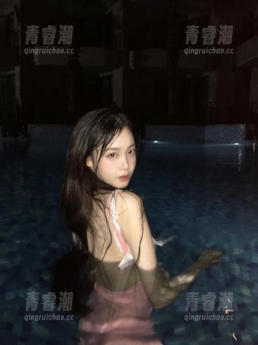 私心咕哝一下，718.sx网页的瓜似乎比我的现实生活还好看。