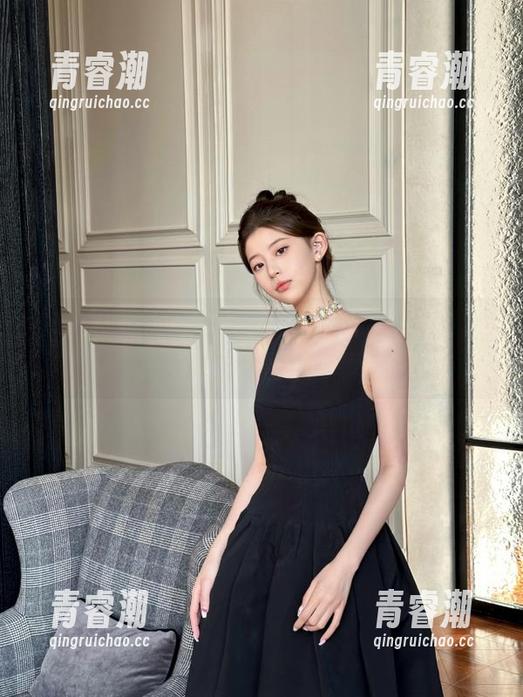 吃瓜欢乐多，永不迷路，91黑料随时陪你围观奇事。