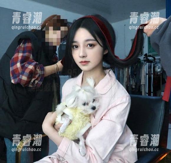 听说，95吃瓜算是“收藏”吃瓜技能的必修课，咱们一起去学习吧！
