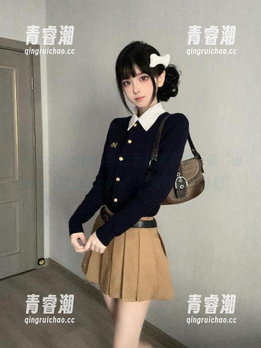 当你无所事事时，来“www.tttzzz.com”免费吞噬八卦吧！