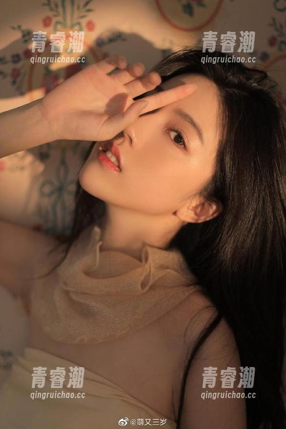 我一直在想，www.tttzzz.com的网页上那些事儿，是不是难免让人上瘾？