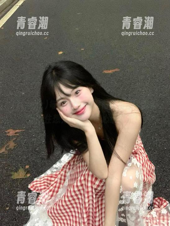 tttzzz 每次tttzzz发布新动态,我都忍不住想为我的好奇心缴个税!