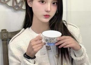 有人发现地址在www.51cg28里跑的吗？怎么感觉那里面藏着无数隐秘？