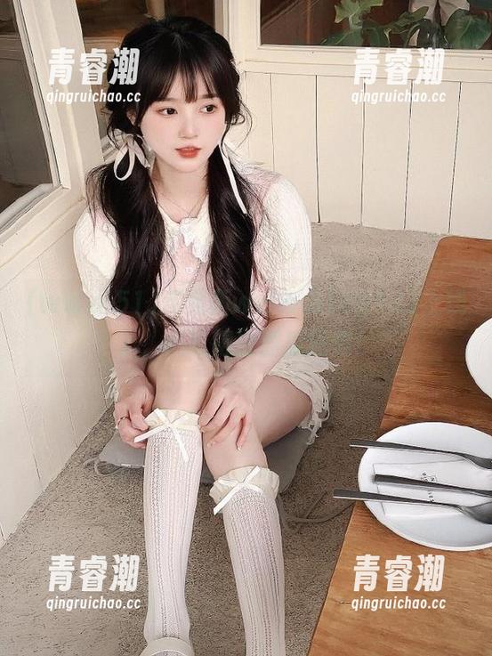 苹果版www.51cg123上线了，瓜吃得比西瓜还爽！