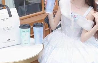 有种人，着迷于“www51”网站，像是被八卦吸引的飞蛾