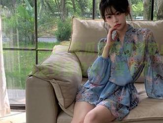 把五一吃瓜官网加到安卓桌面，话说这页面设计，受不了。