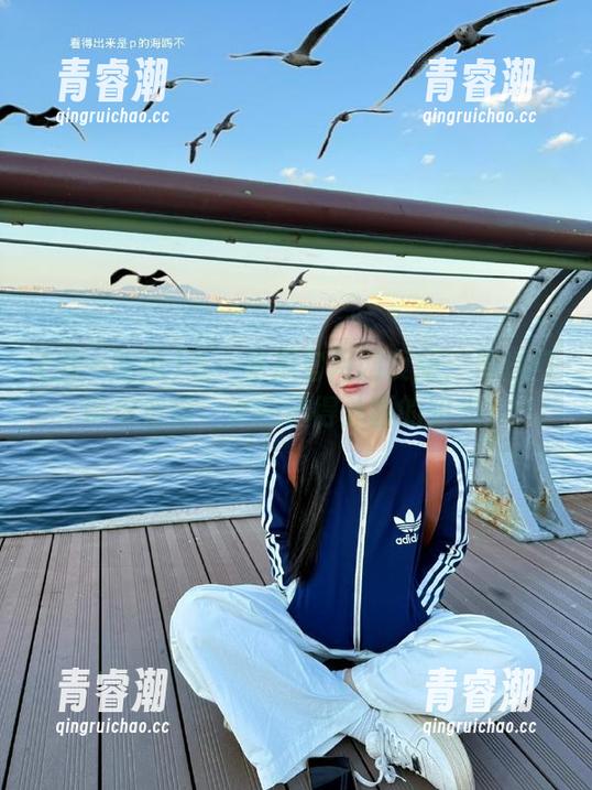 五一吃瓜 五一吃瓜官网网页版:传送门带你看瓜,谁还记得外面的阳光?