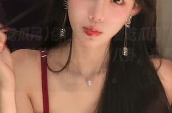 你们去“免费吃瓜网”的入口瞧瞧？那种光明正大的八卦，我都不好意思翻页了。