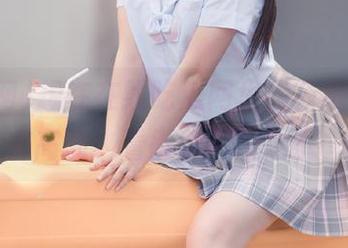 想在在线吃瓜网里找新地址，前方高能！看得我不淡定了…