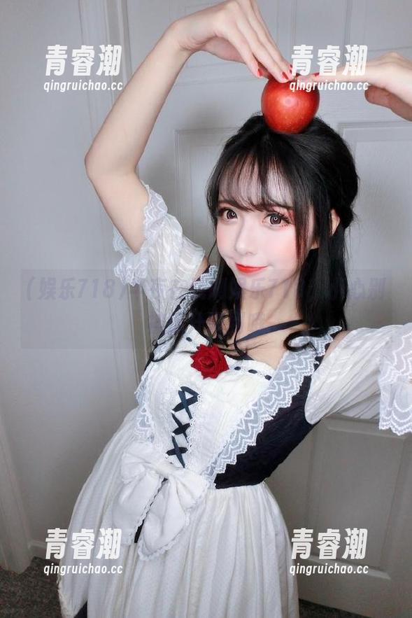 娱乐718 半夜在线刷娱乐718,小心别被瓜汁喷到哦
