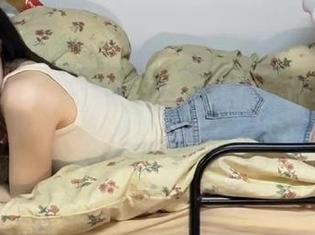 我要吃瓜.cc线路：计程车司机也在偷吃！