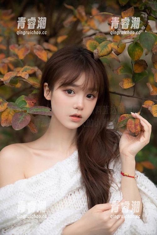 每日吃瓜：黑料直达的瞬间，真想揪住这些人的小辫子！