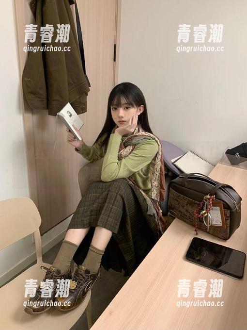 网红黑料 吃瓜党必看:网红黑料入口,那是个迷人的坑…