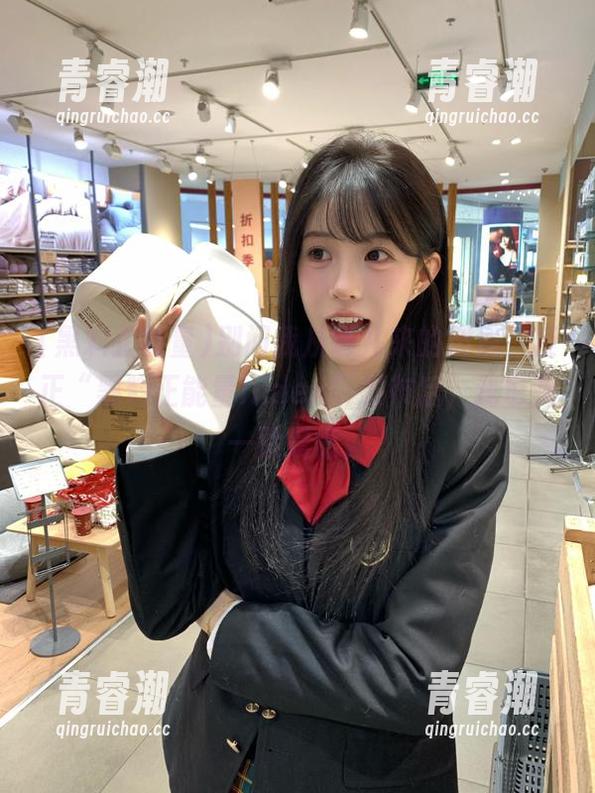 别问我从哪儿来的消息，反正“黑料正能量index”发布后，我也是一脸震惊。