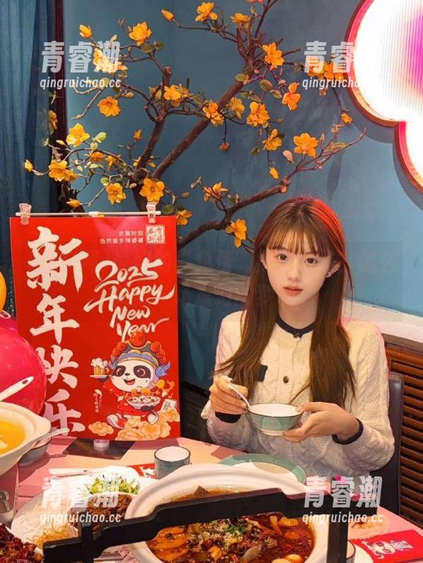 说好的“免费”黑料网呢？怎么就像一场虚幻的梦呢...