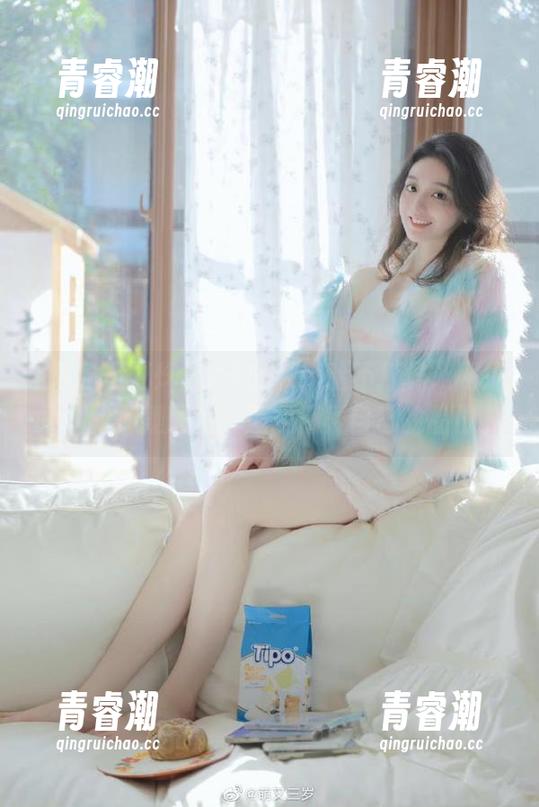 黑脸不打烊 今天的“黑脸不打烊”网址又让我怀疑人生,逼我怀疑自己的品位。